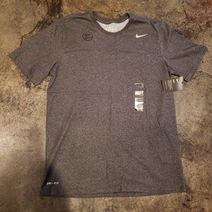 Brand new mens Nike dri-fit tshirt size large